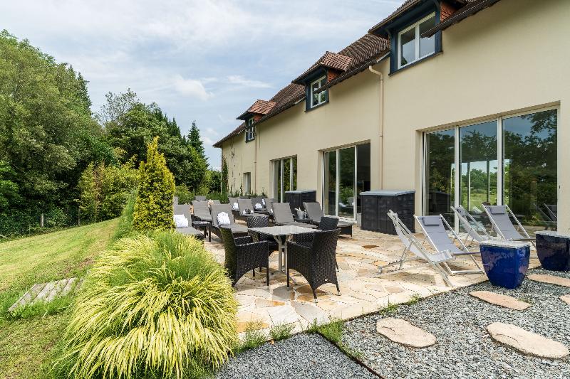 Le Manoir Poterie & Spa image