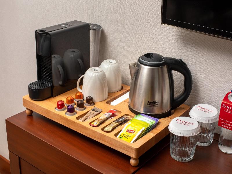 Ramada Plaza By Wyndham Istanbul Ataköy image