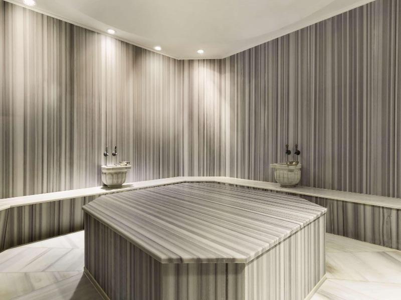 Ramada Plaza By Wyndham Istanbul Ataköy image