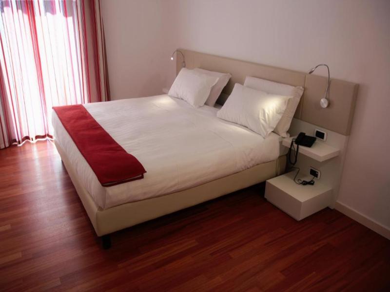 UNA HOTELS Le Terrazze Treviso Hotel & Residence image