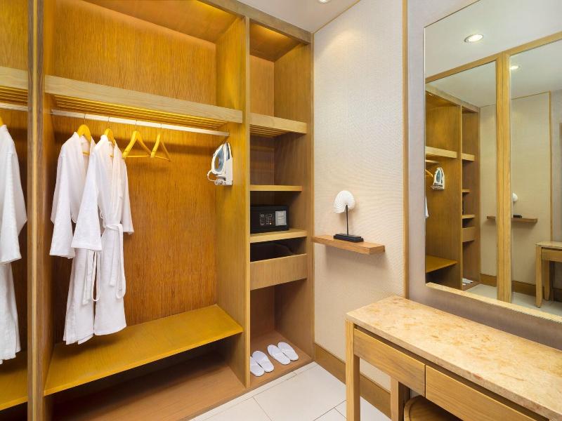 Four Points by Sheraton Hainan Sanya image
