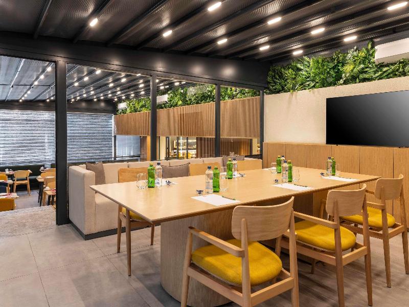 Ibis Istanbul Sisli image
