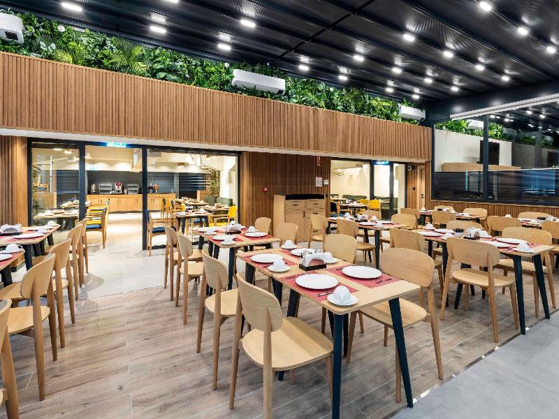 Ibis Istanbul Sisli image
