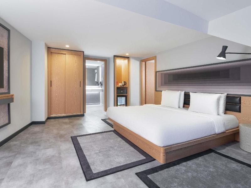 Ibis Istanbul Sisli image