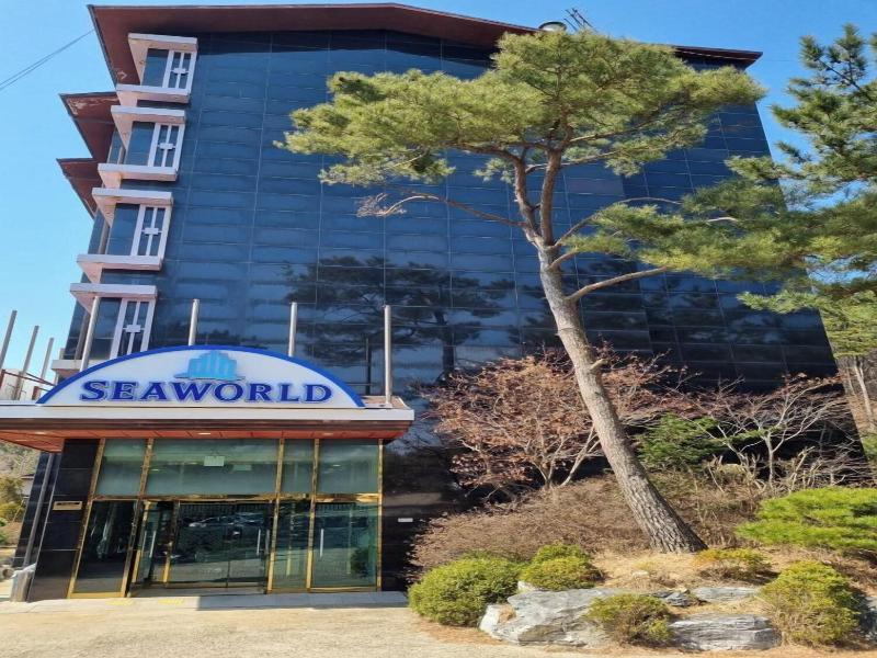 Seaworld Hotel image