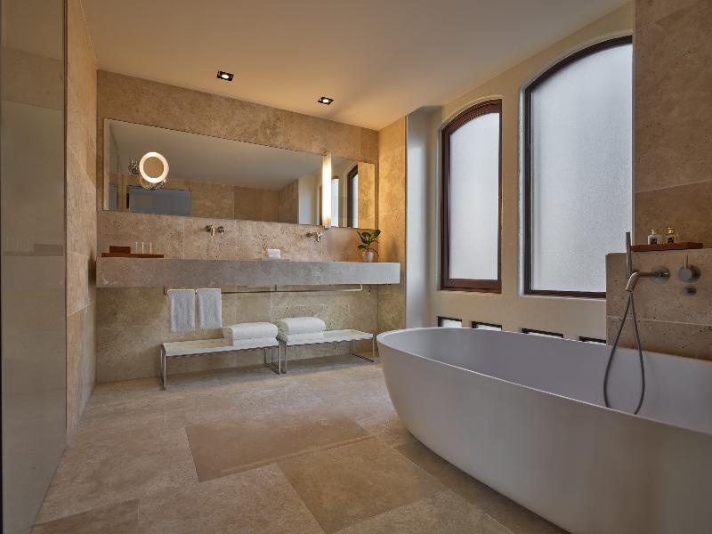 Mandarin Oriental Conservatorium, Amsterdam image