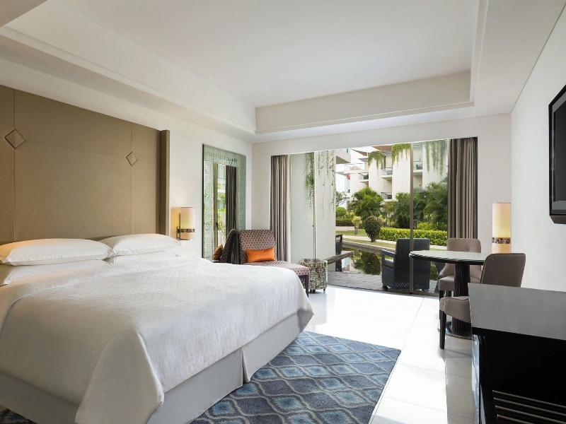 Sheraton Bali Kuta Resort image