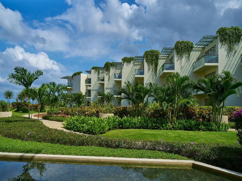 Sheraton Bali Kuta Resort image
