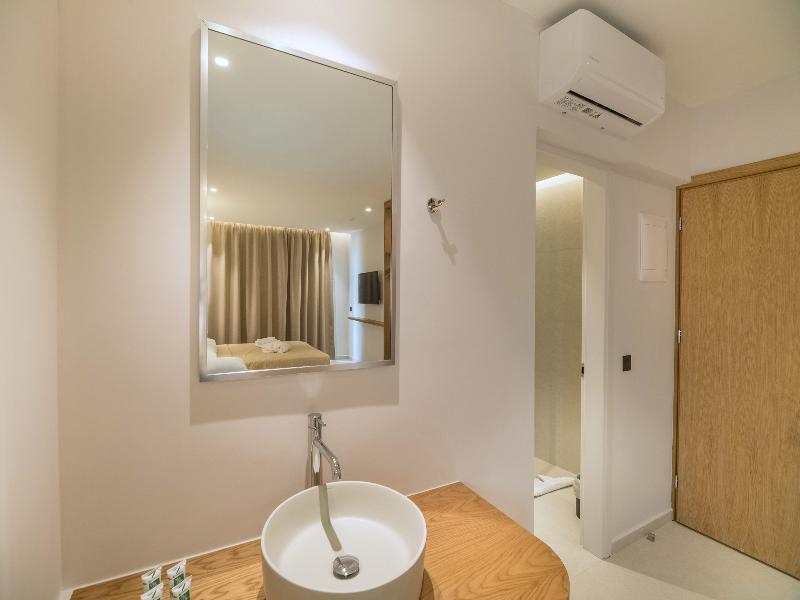 Horizon Beach Hotel image