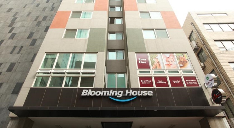 Blooming House Serviced Residence