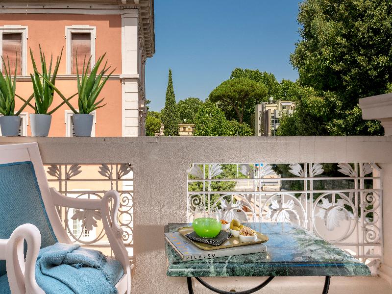 Hotel La Ville Rome image
