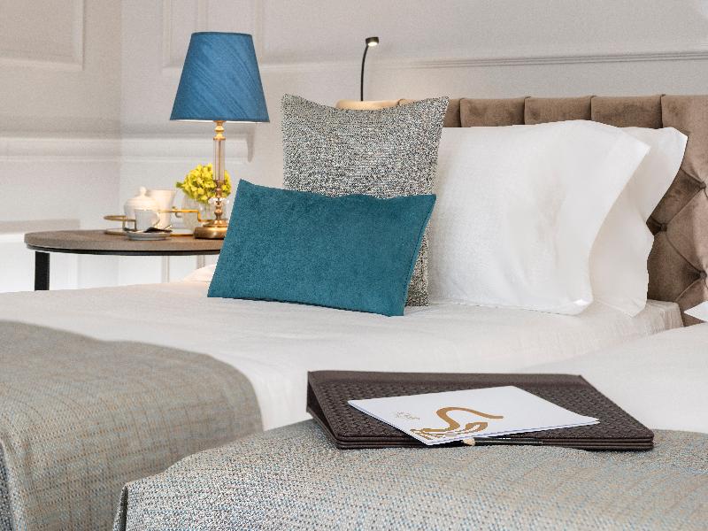 Hotel La Ville Rome image