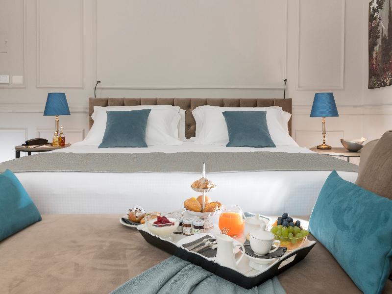 Hotel La Ville Rome image