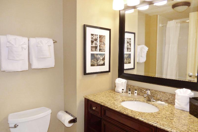 Country Inn & Suites by Radisson, Port Orange-Dayt image