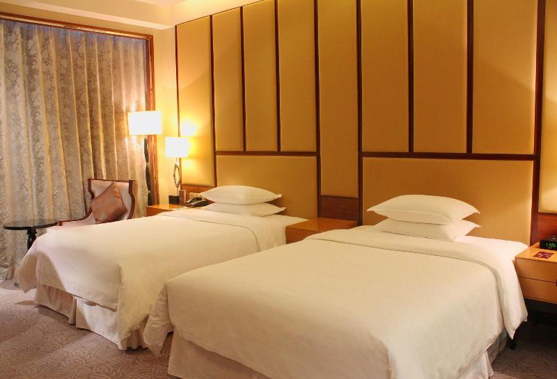 Sheraton Qingdao Jiaozhou image