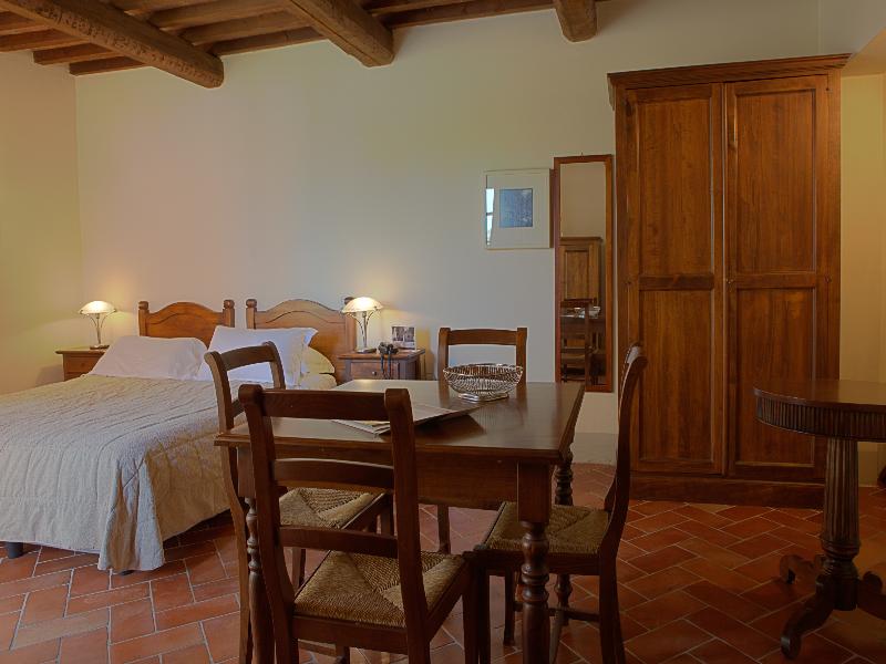 Borgo Di Colleoli Resort image