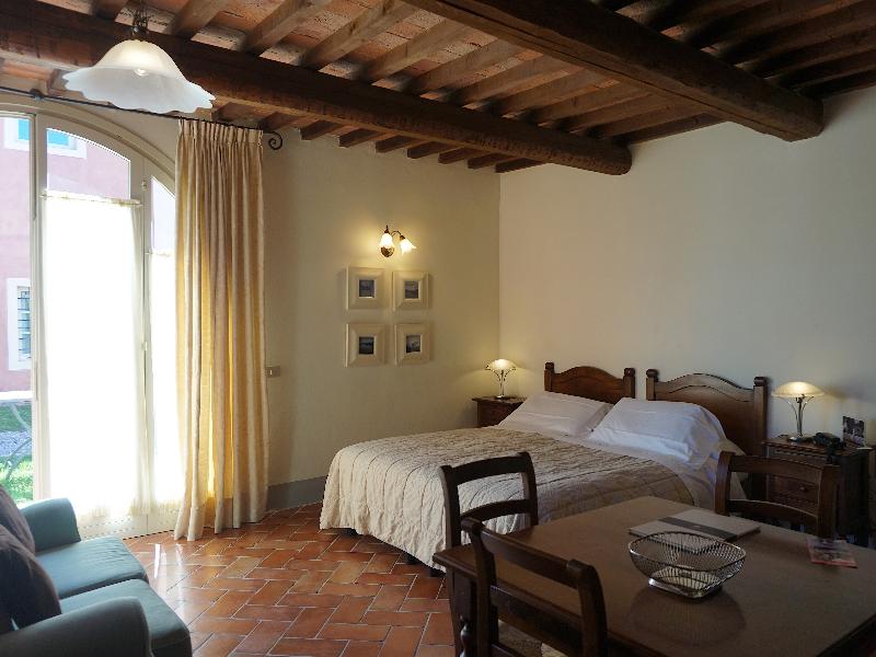 Borgo Di Colleoli Resort image