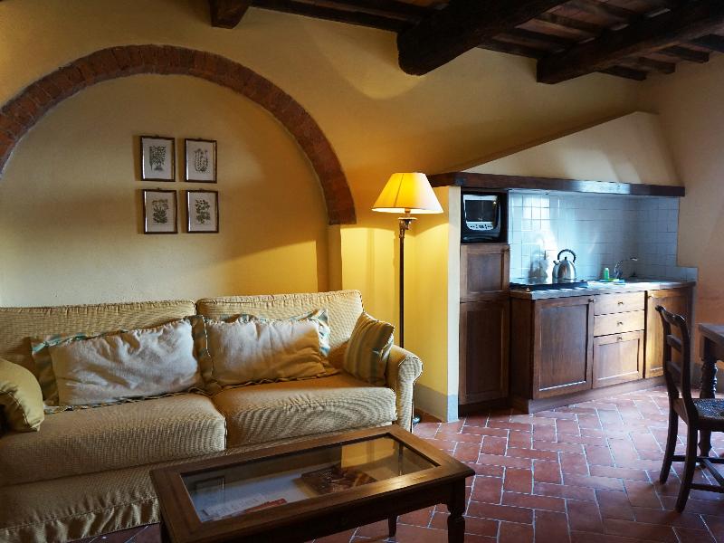 Borgo Di Colleoli Resort image