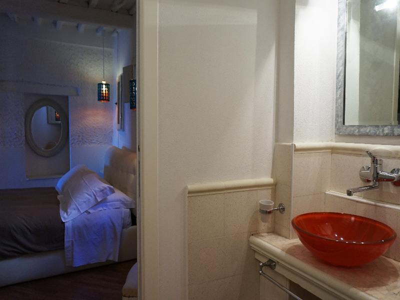 Borgo Di Colleoli Resort image