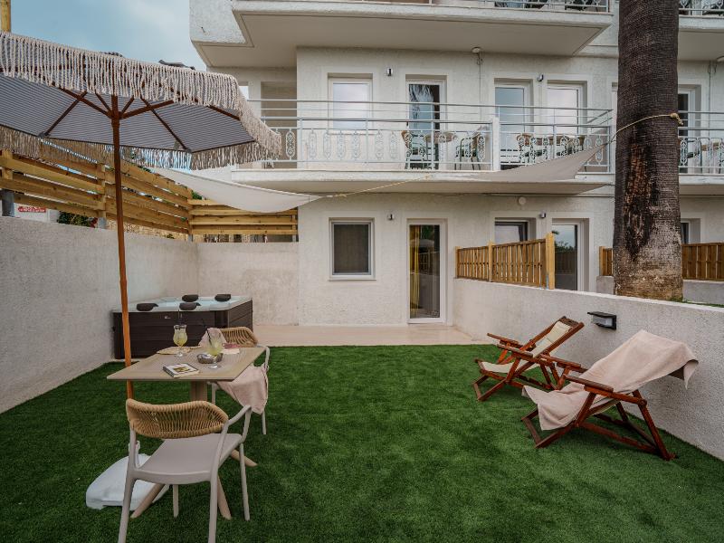 Coudour Boutique Hotel  Adults Only — Pesádha, Ionian Islands