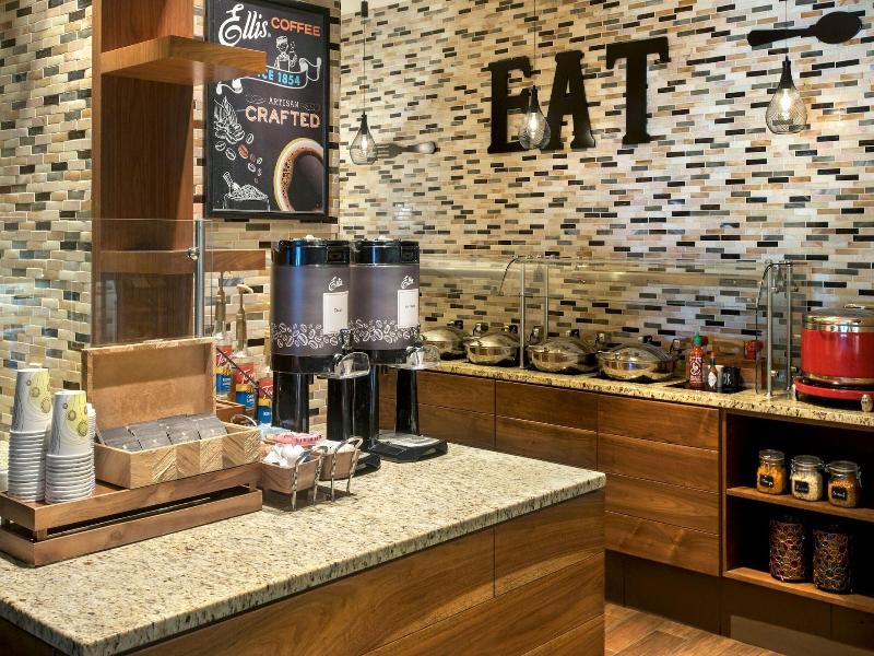 Philadelphia Airport Marriott image