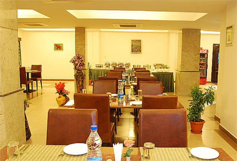 Hotel Vinayaga