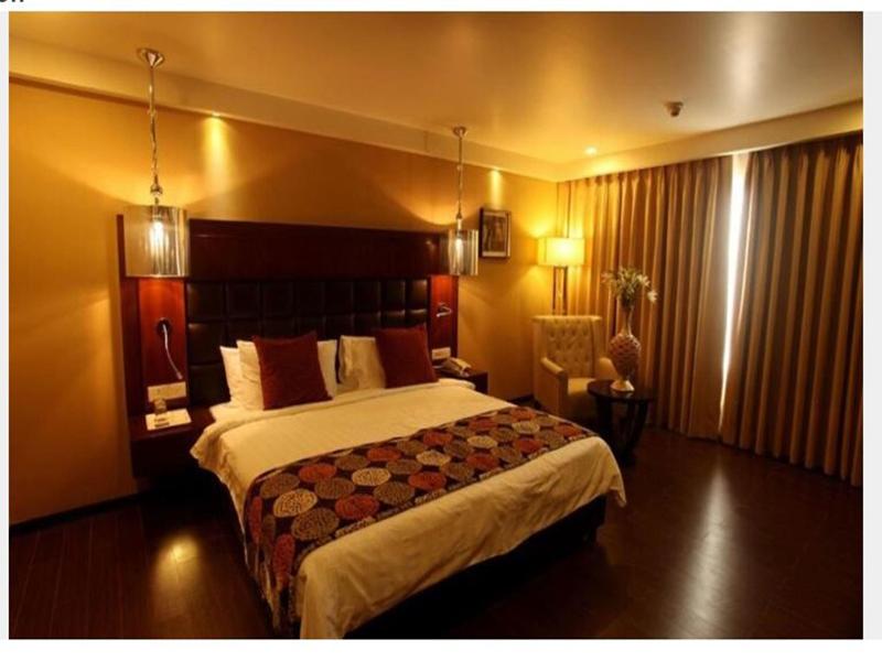 Paradigm Sarovar Portico Kakinada image
