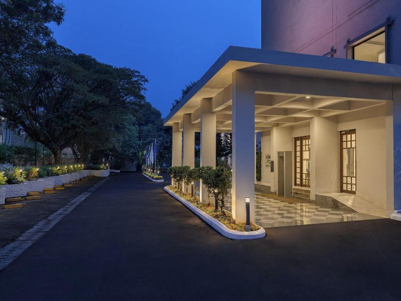 Fortune Inn Valley View Manipal image