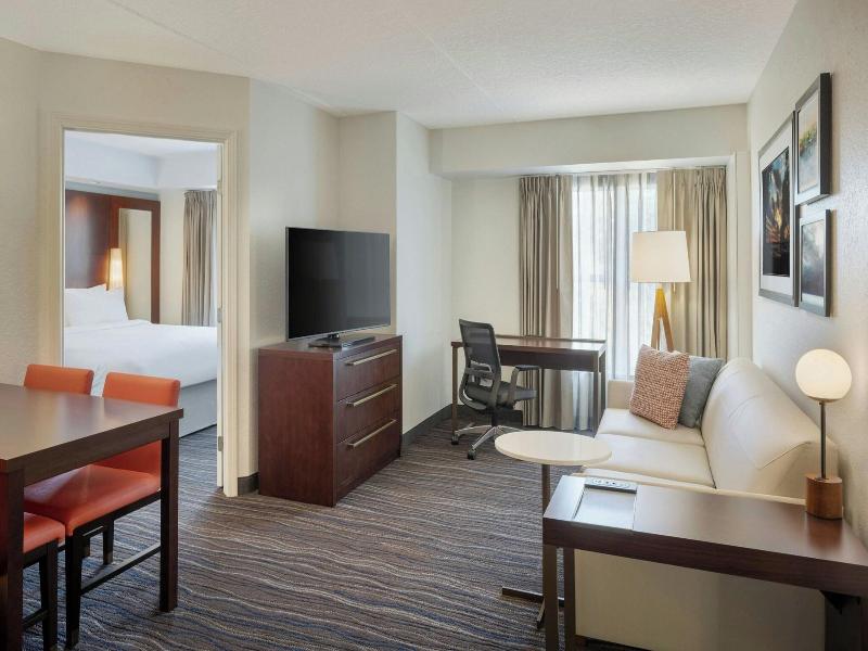 SUITE TWO DOUBLE BEDS — photo 8