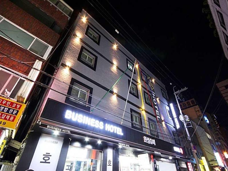 Business Hotel Busan Station image