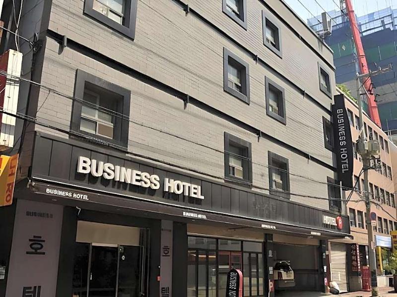 Business Hotel Busan Station image