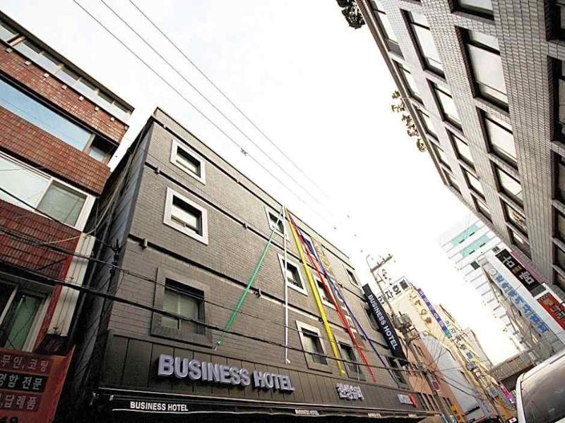 Business Hotel Busan Station image