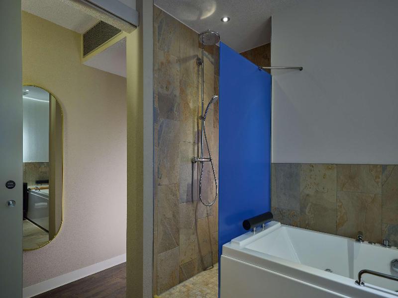 Haven Hotel Rotterdam, Curio Collection by Hilton image