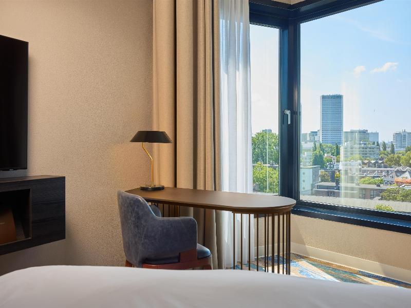 Haven Hotel Rotterdam, Curio Collection by Hilton image