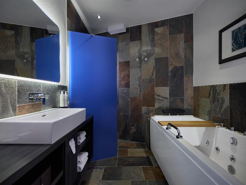 Haven Hotel Rotterdam, Curio Collection by Hilton image