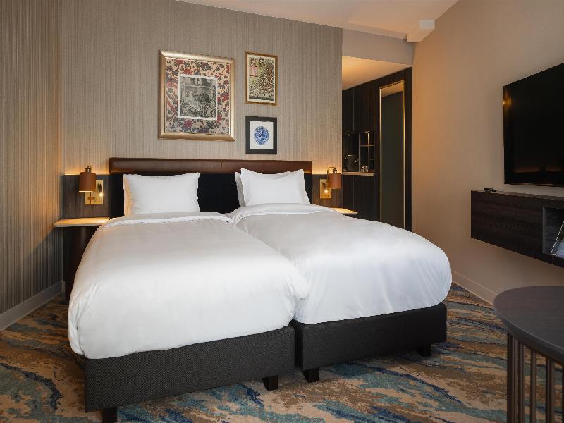 Haven Hotel Rotterdam, Curio Collection by Hilton image