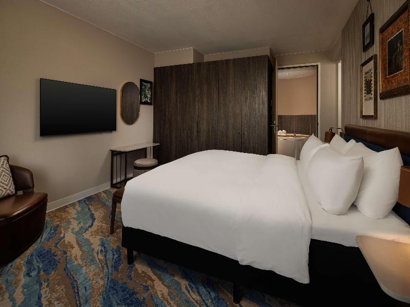 Haven Hotel Rotterdam, Curio Collection by Hilton image