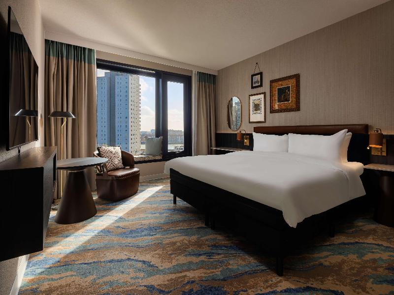Haven Hotel Rotterdam, Curio Collection by Hilton image