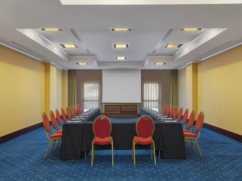 Marriott Hotel Rome Park image
