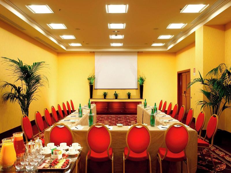 Marriott Hotel Rome Park image