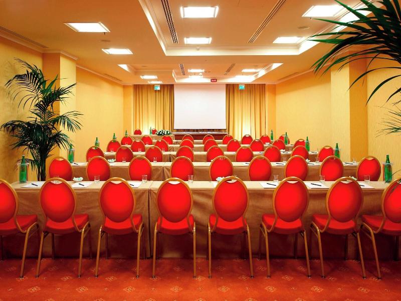 Marriott Hotel Rome Park image