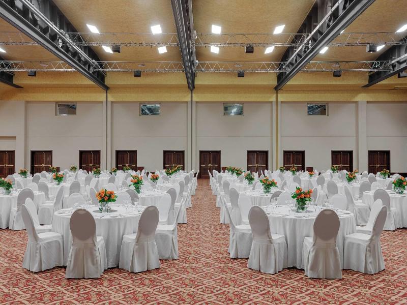 Marriott Hotel Rome Park image