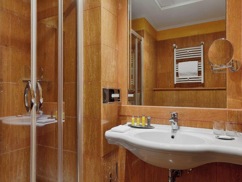 Marriott Hotel Rome Park image