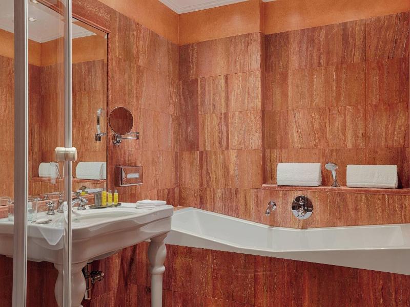 Marriott Hotel Rome Park image