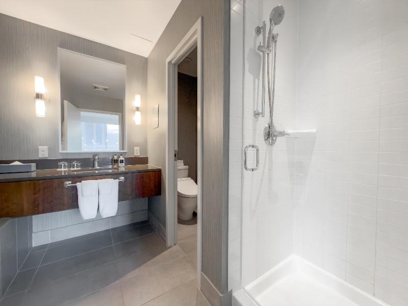 Coast Coal Harbour Hotel by APA image