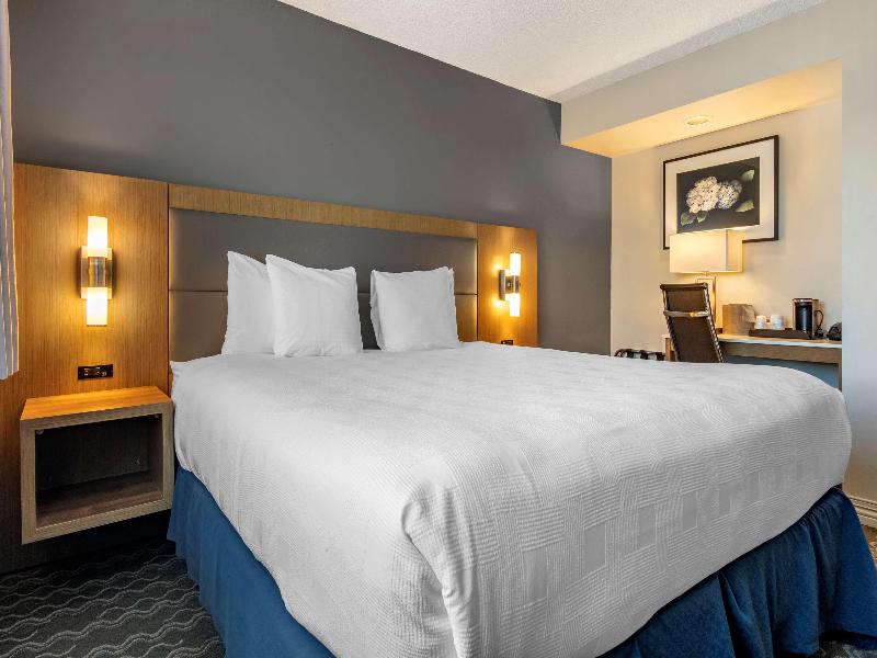 Best Western Plus Vancouver Airport Hotel image