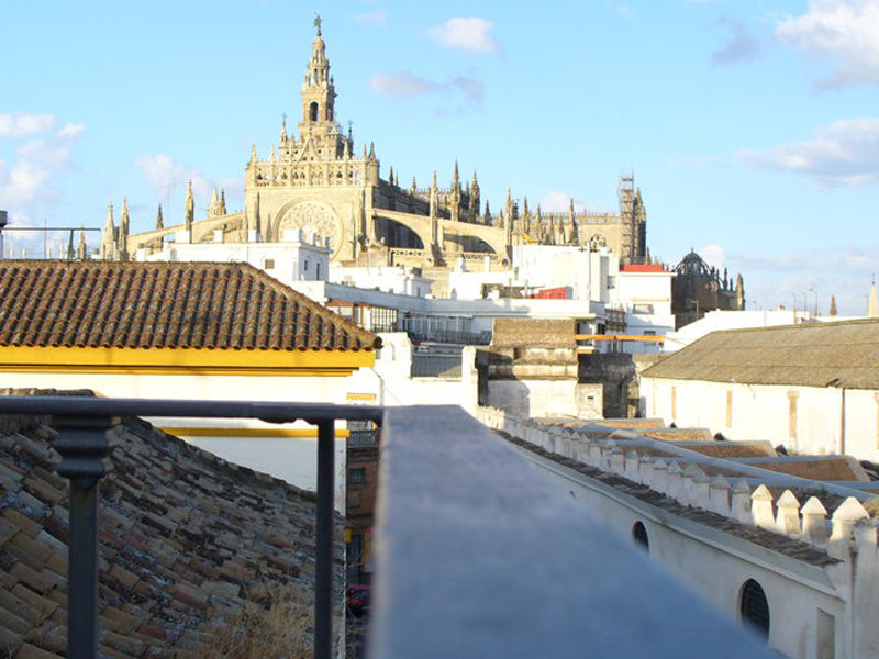La Banda Rooftop Hostel Sevilla — general view
