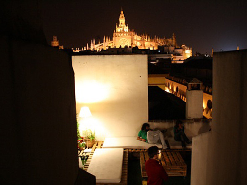 La Banda Rooftop Hostel Sevilla image