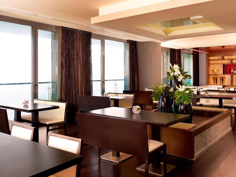Le Meridien Oran Hotel & Convention Centre image