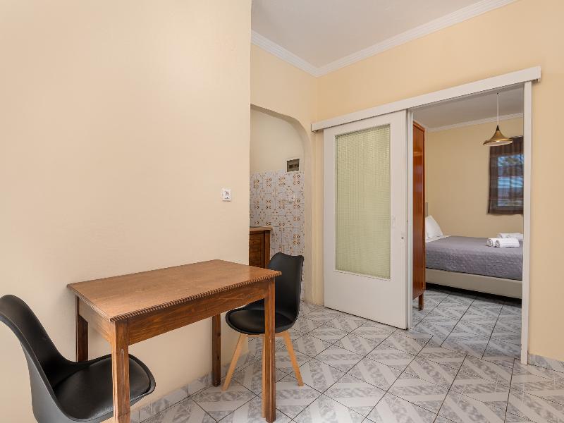 Gelli Apartments image
